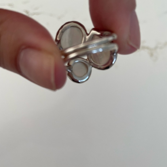 Ippolita mother of pearl/diamond cluster ring - Picture 5 of 7